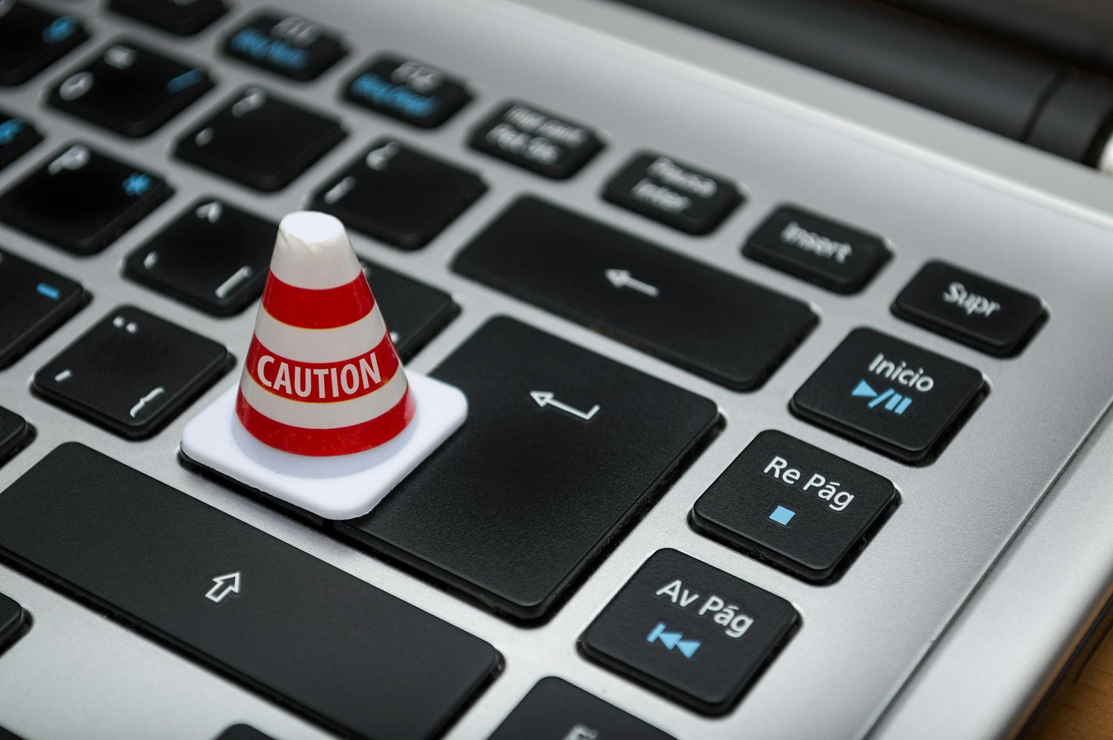 Are Your Favorite Trading Apps Invading Your Privacy?, buy and sell stocks, how much personal data these apps collect, Data, Trading Apps, A LinkedIn post by Nithin Kamath, Founder of Zerodha, Nemi Wealth, Mutual Fund Distributor